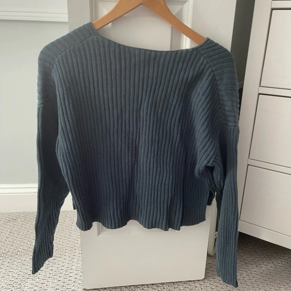 La hearts by PacSun cropped sweater - Picture 3 of 3